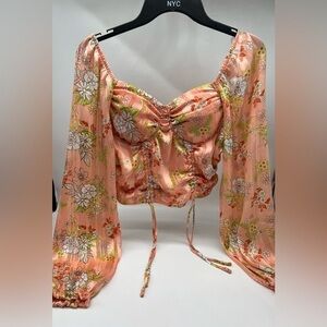 Madden boho long sleeve crop NWT